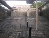 Μπετά κατασκευής πισίνας 